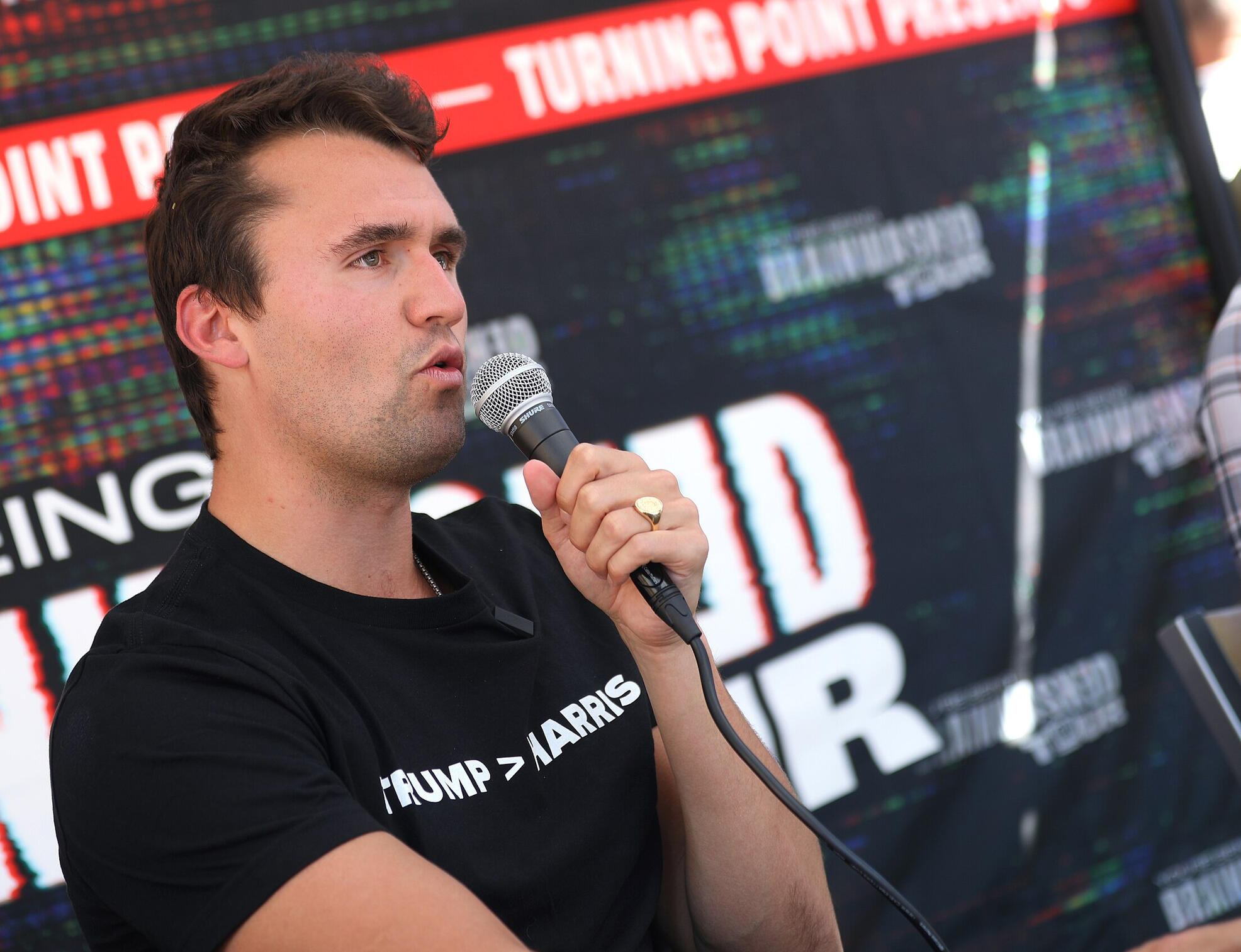 Grand Canyon University By Gage Skidmore from Surprise, AZ, United States of America - Rob Schneider & Charlie Kirk, CC BY-SA 2.0, https://commons.wikimedia.org/w/index.php?curid=174850141